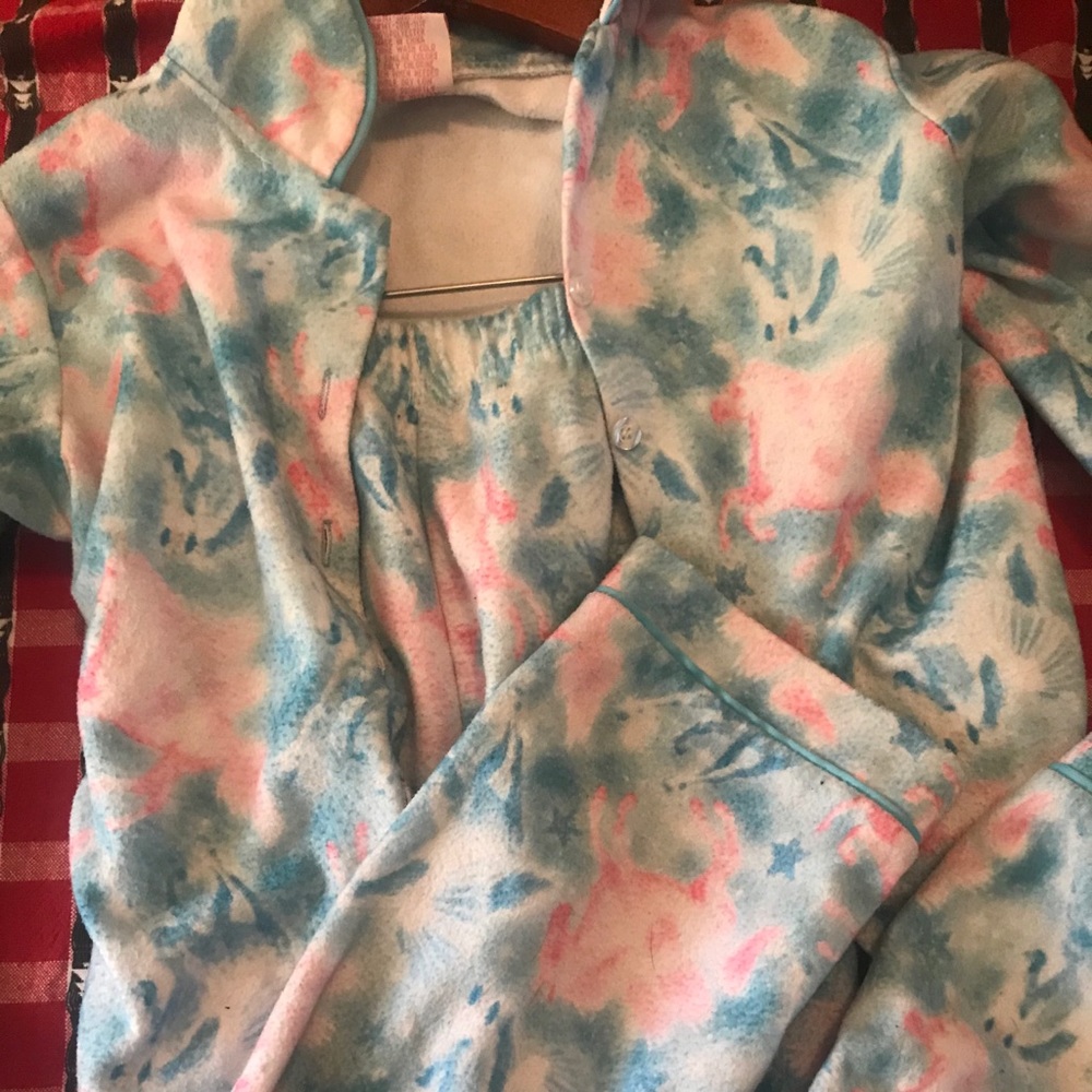 Pajama Set. - Picture 2 of 3